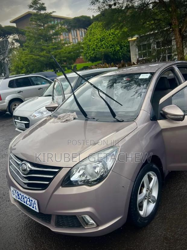 Lifan 530 1.5 2017 Maroon