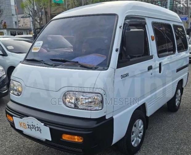 Daewoo Labo 2014 White
