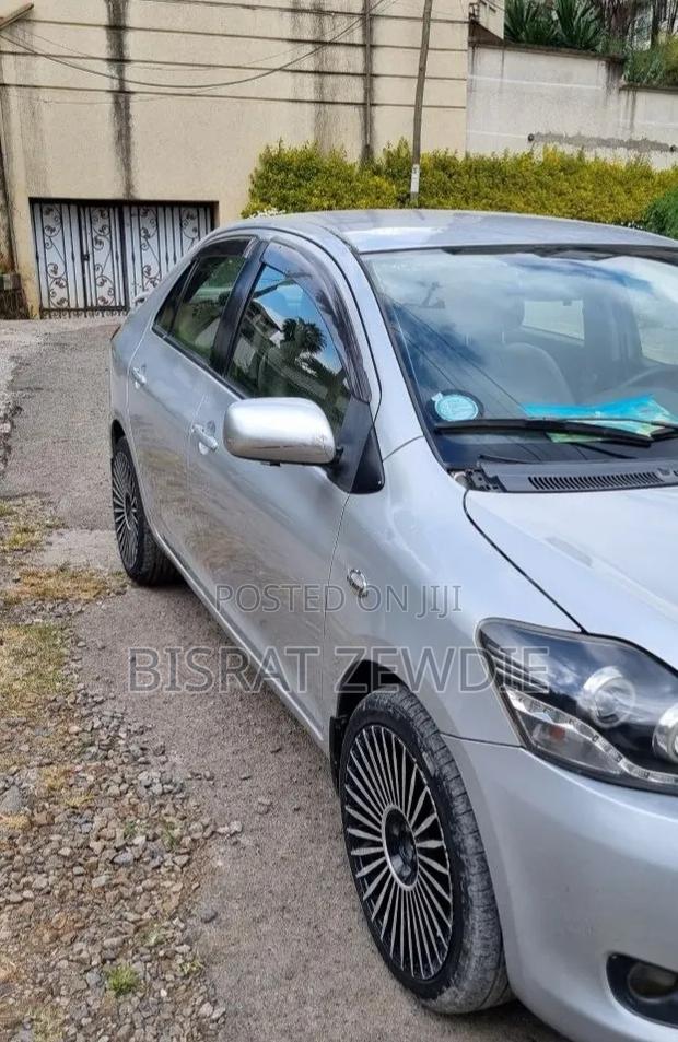 Toyota Yaris 2007 Silver