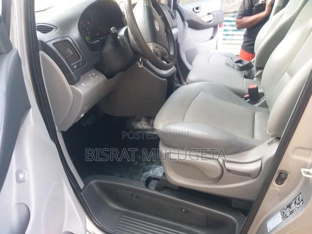 Hyundai Accent GLS 4dr Sedan (1.6L 4cyl 6M) 2015 Silver