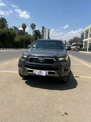 Toyota Hilux 2021 Gray for sale