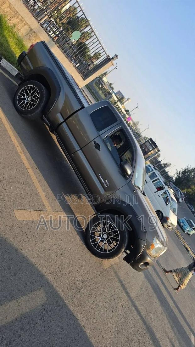 Toyota Tacoma Regular Cab 2008 Gray