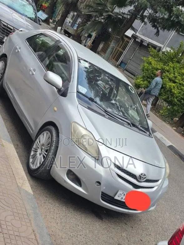 Toyota Yaris 2006 Silver