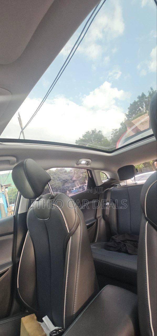 Buick Velite 6 2024 White