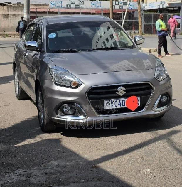 Suzuki Dzire 2022 Silver