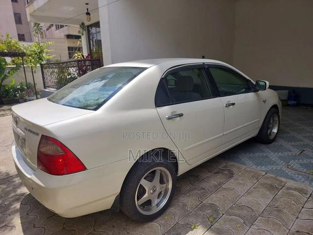 Toyota Corolla 2007 White