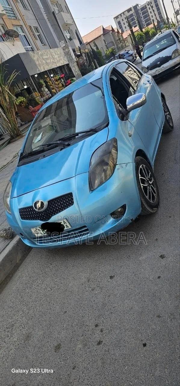 Toyota Yaris 2005 Blue