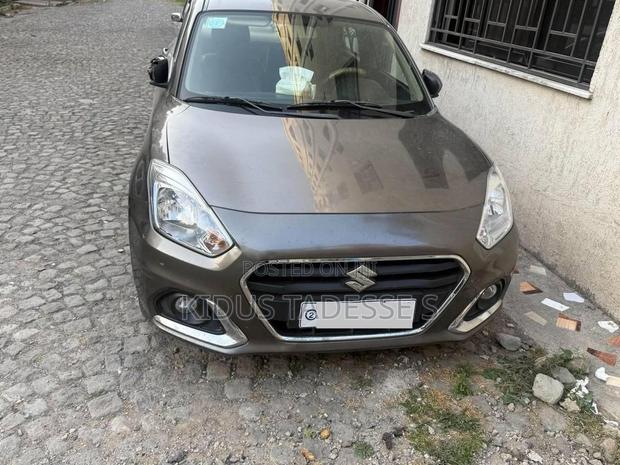Suzuki Dzire 2022 Gray