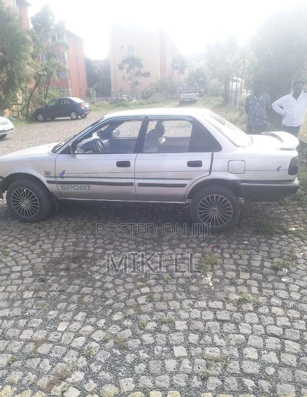 Toyota Corolla II 1992 Silver