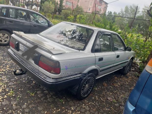 Toyota Corolla II 1992 Silver