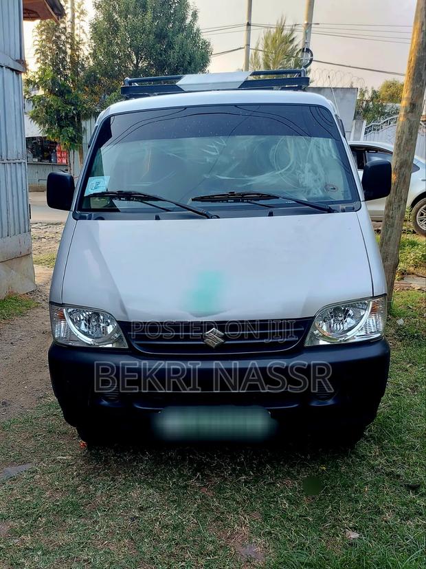 New Suzuki Eeco 1.2 CNG FWD 2024 Silver