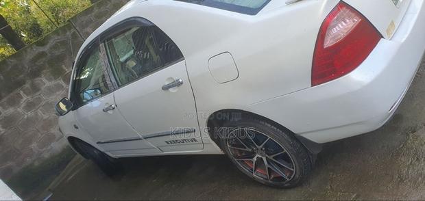 Toyota Corolla 2007 White