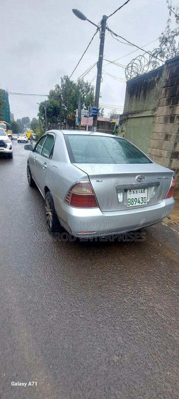 Toyota Corolla Sedan 2005 Silver