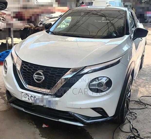Nissan Juke 2021 White
