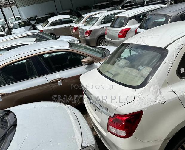New Suzuki Dzire 2023 Gray