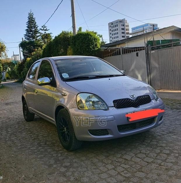 Toyota Vitz 2004