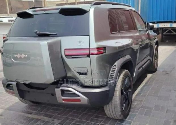 New BYD Leopard 3 2025 Silver