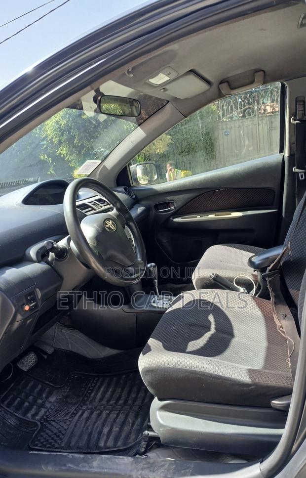Toyota Yaris 2008 Black