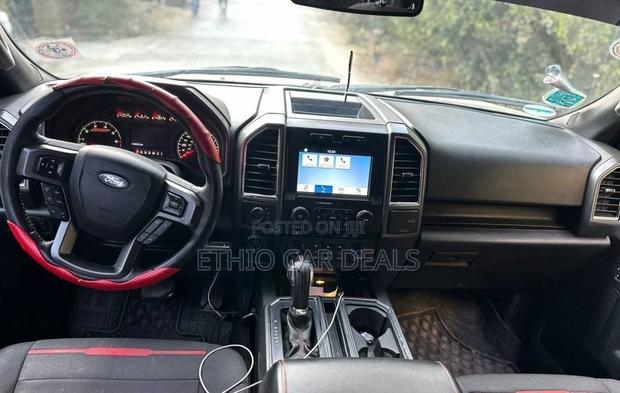 Ford F-150 2018 Black