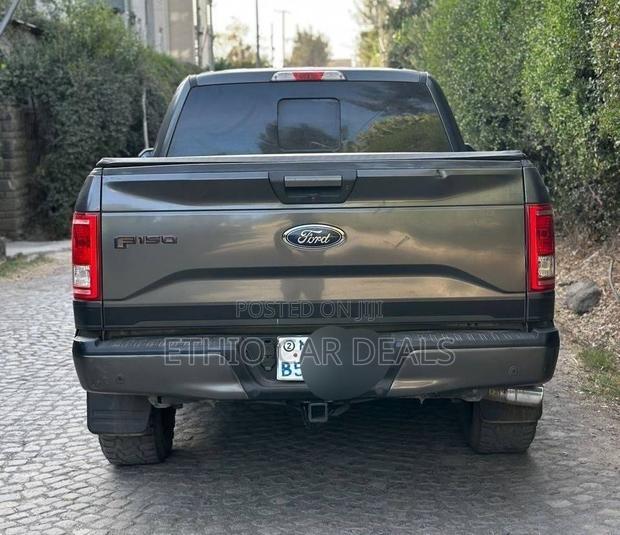 Ford F-150 2018 Black