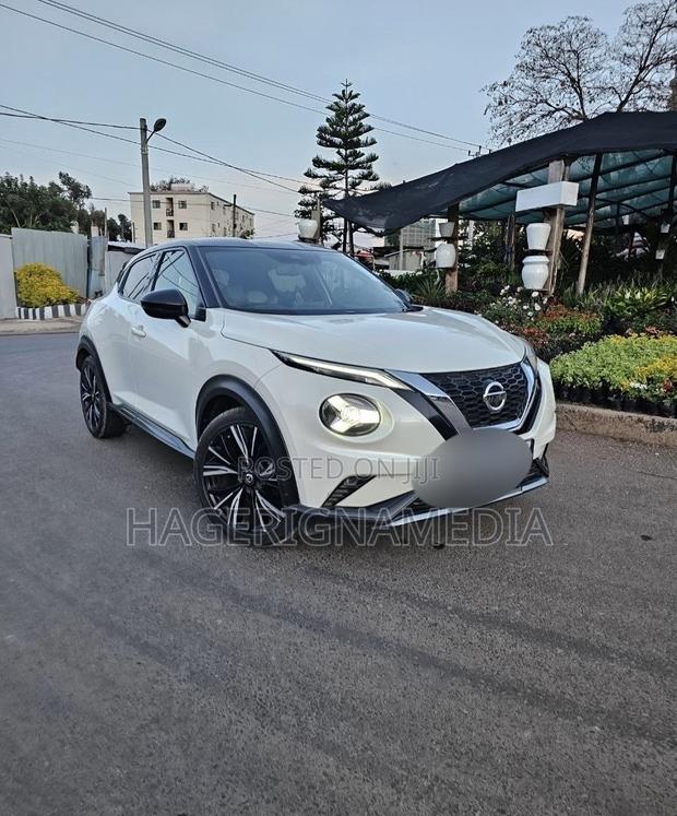 Nissan Juke 2021 White