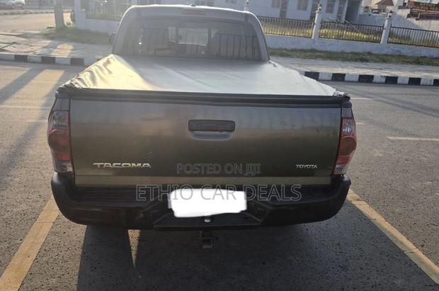 Toyota Tacoma 2008 Brown