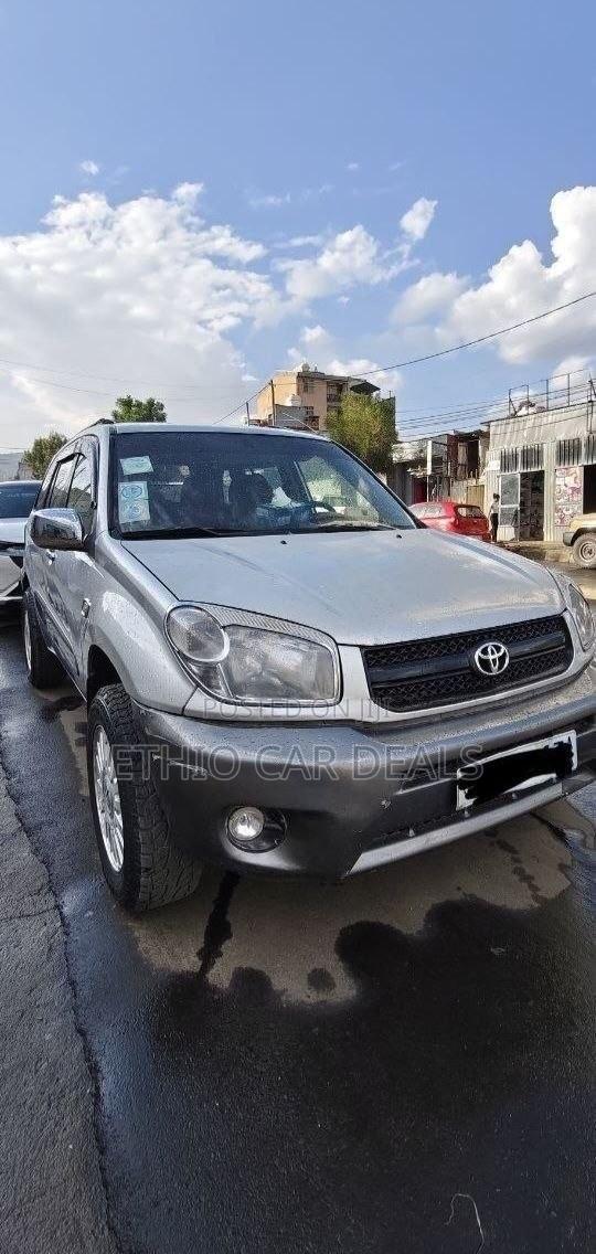 Toyota RAV4 2005 Silver