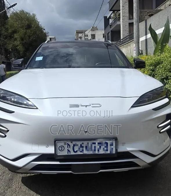 BYD Song Plus 2024 White
