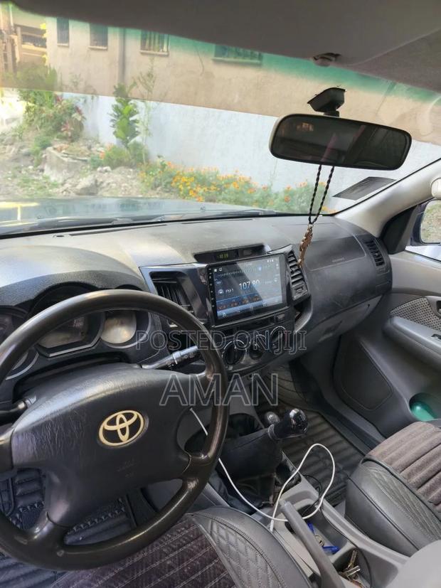 Toyota Hilux 2006 Green