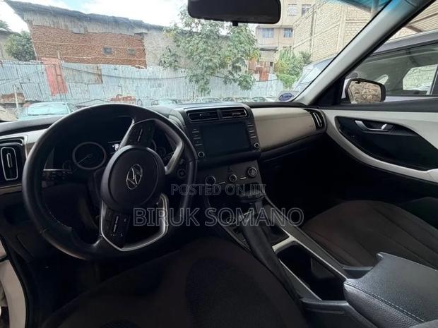 Hyundai Creta 2021 Off white