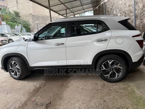 Hyundai Creta 2021 Off white