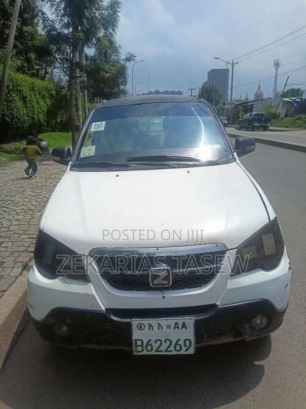 Zotye 2008 (Nomad) 2010 White