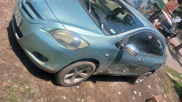 Toyota Yaris 2008 Blue