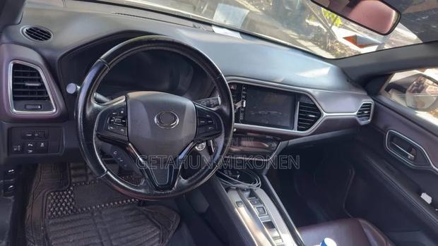 Car 2023 White