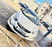 Hyundai Elantra Limited Sedan FWD (1.8L 4cyl 6A) 2013 White for sale