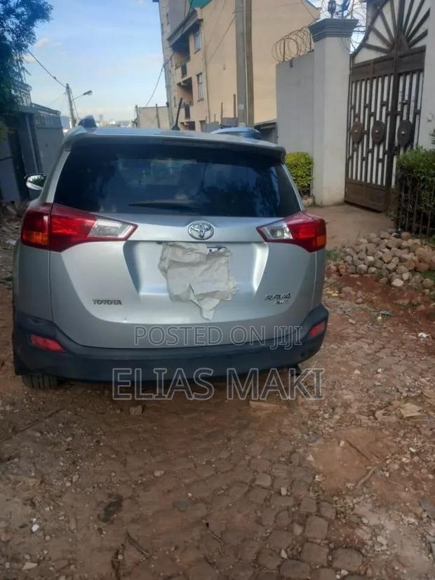 Toyota RAV4 2015 Silver