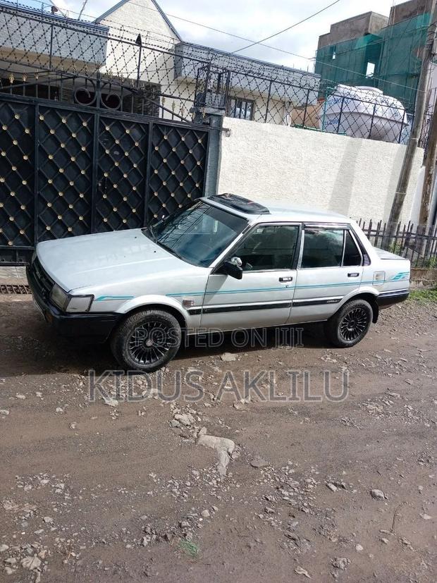 Toyota Corolla 1987 Gray