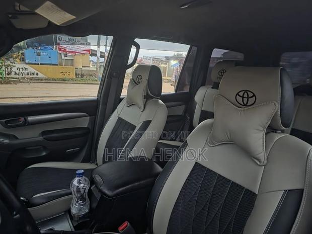 Toyota Land Cruiser Prado 2007 Black