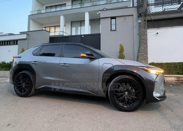 Toyota bZ4X 2022 Gray