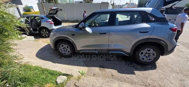BYD Yuan Up 2025 Gray