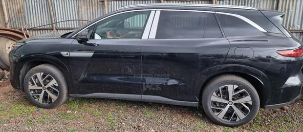 New BYD Tang EV 2025 Black
