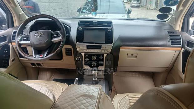Toyota Land Cruiser Prado 2.8 2020 Brown