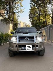 Toyota Hilux 2010 Silver for sale