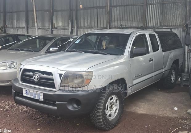 Toyota Tacoma 2008 Silver