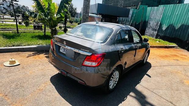 Suzuki Dzire 2020 Gray