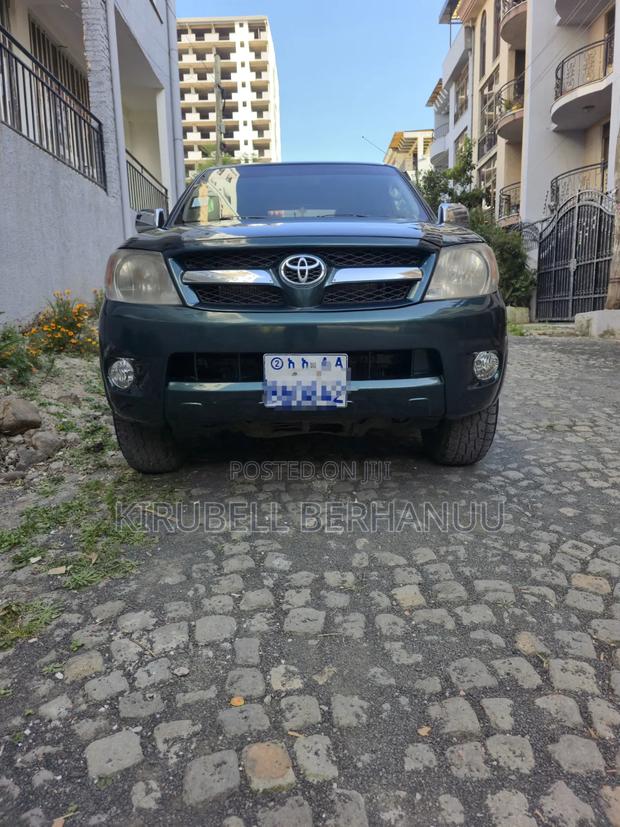 Toyota Hilux 2.5 D-4D SRX 4x4 2006 Green