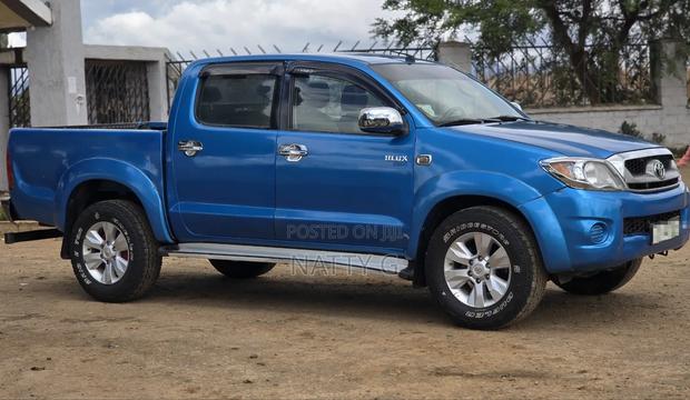 Toyota Hilux 2007 Blue