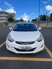 Hyundai Avante 2012 White for sale