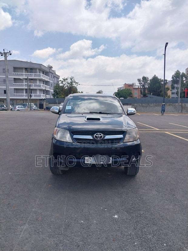Toyota Hilux 2007 Black