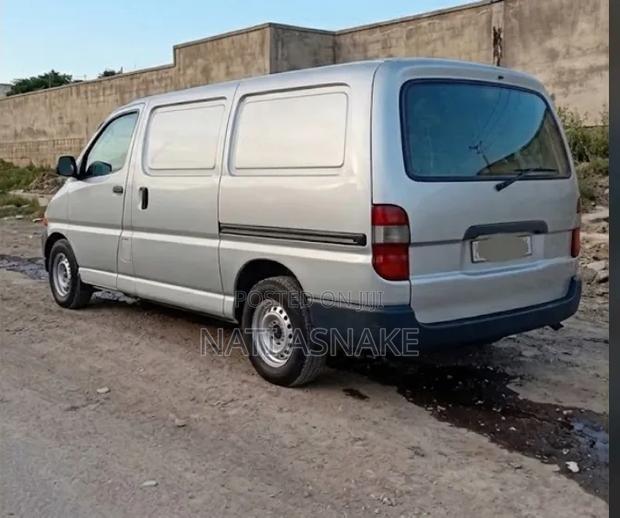 Toyota Toyoace 2001 Silver